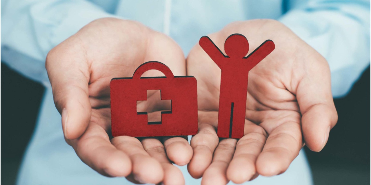 На всякий несчастный: страхование ответственности врача – реальная защита vs «налог» с клиник